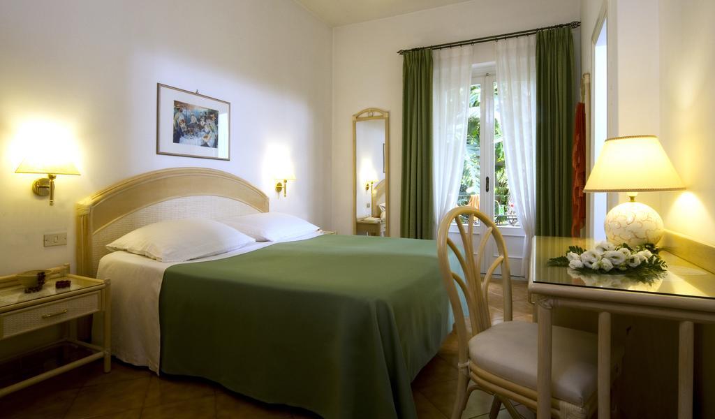 Hotel Villa Angelica Lacco Ameno  Luaran gambar
